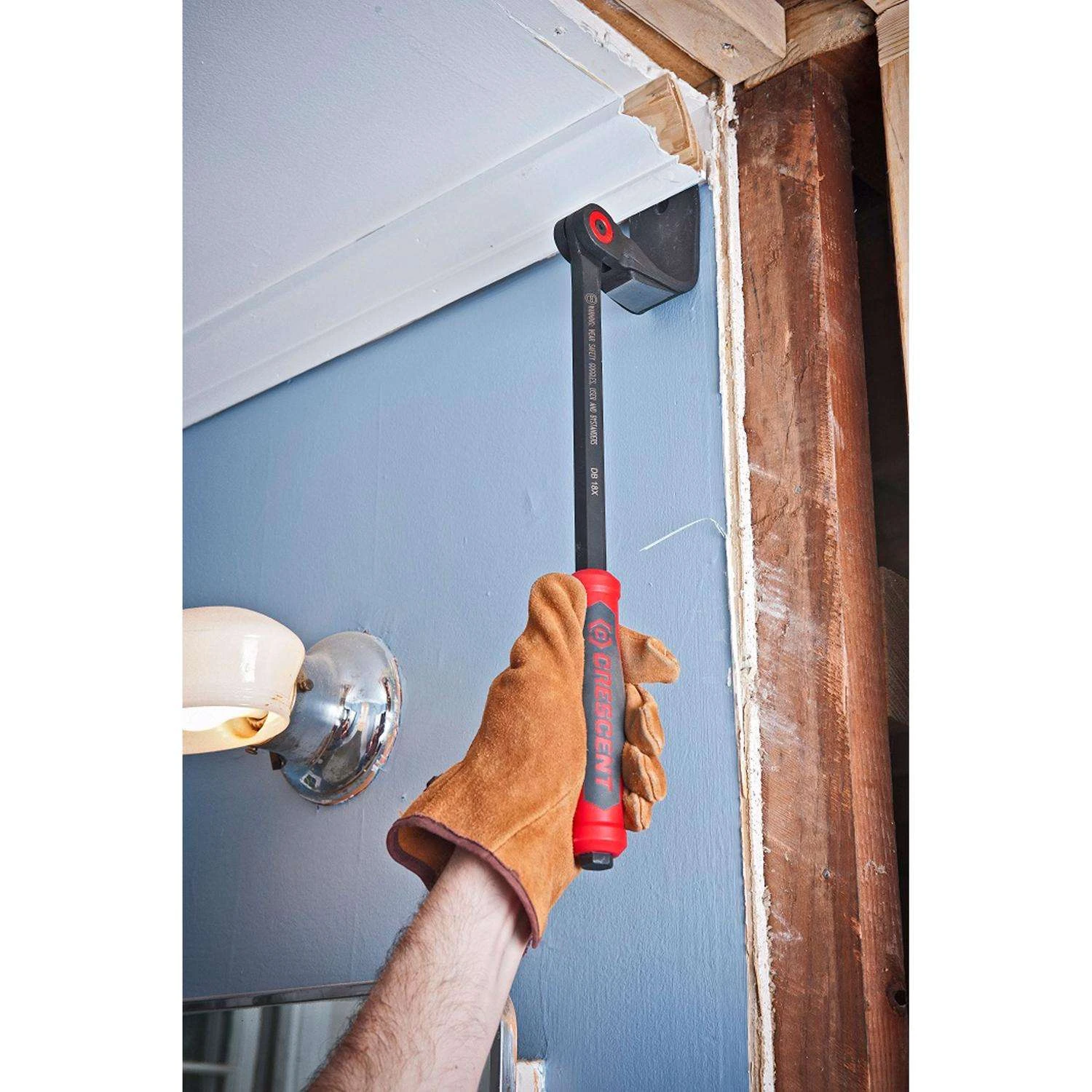 Crescent 18 In. Pry Bar 1 Pk 4 Crescent 18 In. Pry Bar 1 Pk - Image 4